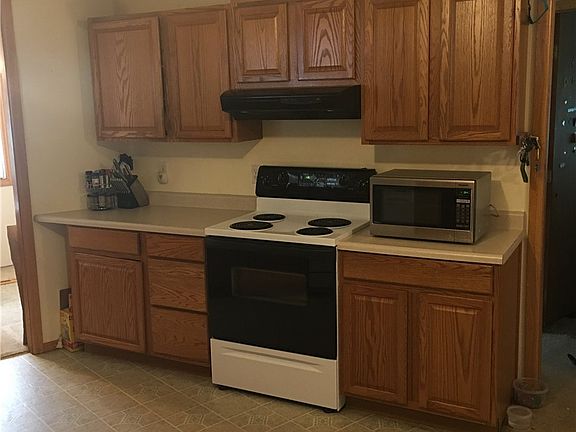 4th image of 5116 S 352nd St