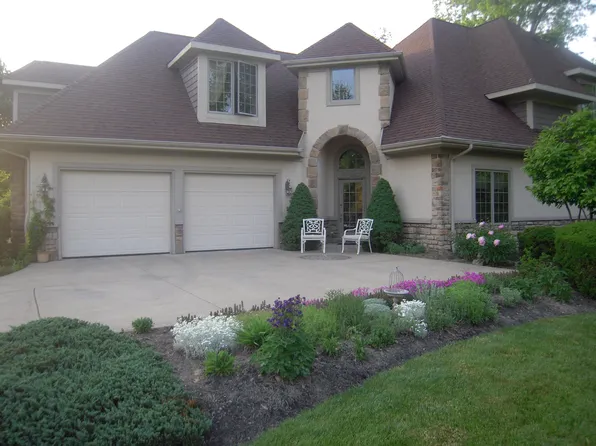 11195 Caddie Ln #46, Concord Township, OH 44077
