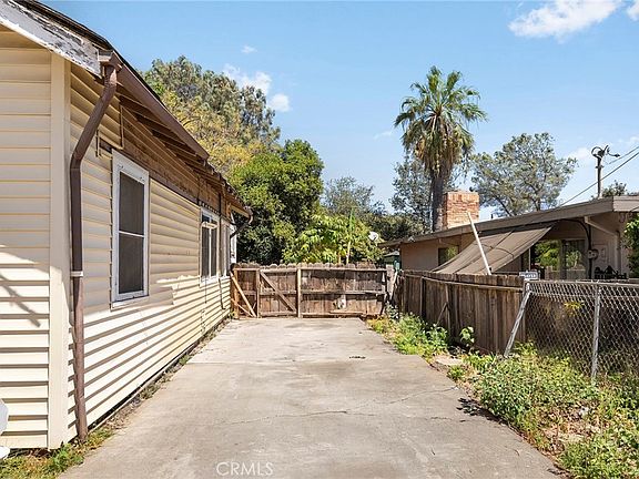 4th image of 2350 Mesa Ave