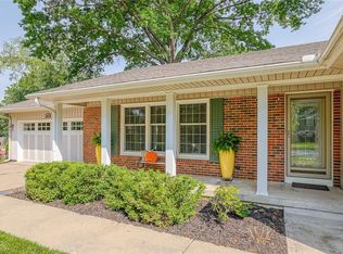 3516 W 83rd Ter, Prairie Village, KS 66206