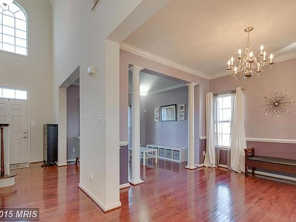 ~Double Story Foyer~