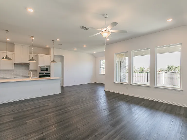 1504 Escondido Dr — Photo 24