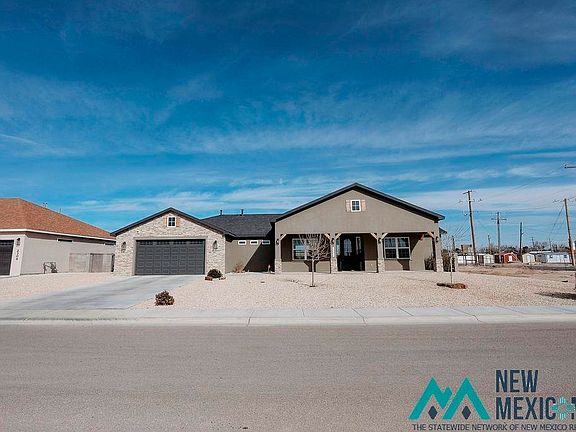 2nd image of 2302 Seville Loop
