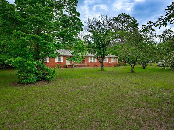 3rd image of 3048 Timrod Rd