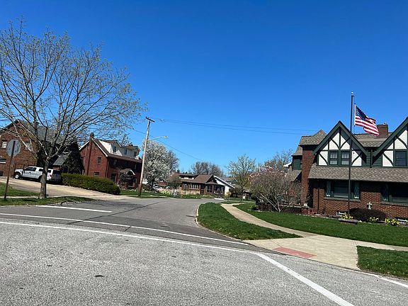 5th image of 4305 S Hills Dr