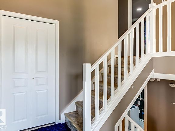 3rd image of 17703 90th St NW