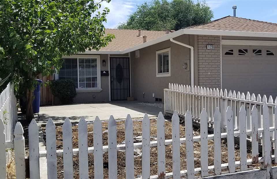 1st image of 120 E Trident Dr