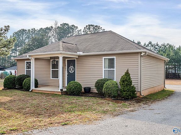 2nd image of 1839 Peach Orchard Rd NW