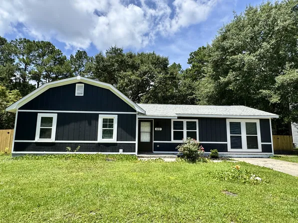 510 Redwood Pl, Jacksonville, NC 28540