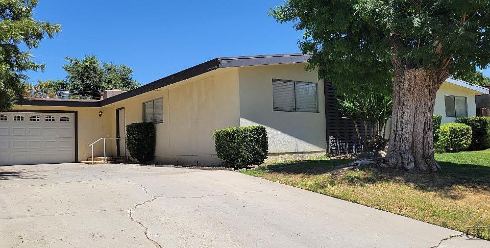 1st image of 3306 Blade Ave