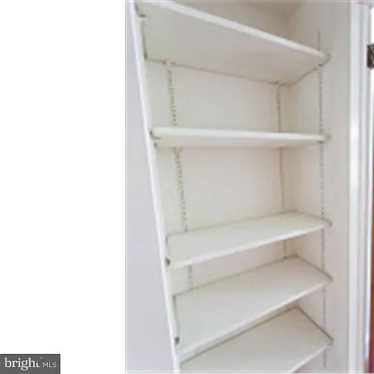 717 Spruce St #1B — Photo 14