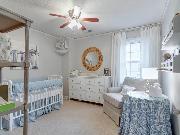 3878 Lytle Cir — Photo 15