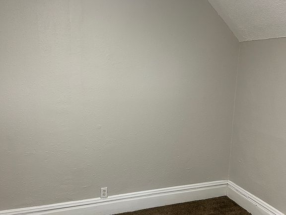 5th image of 2815 Colfax Ave N Unit 2