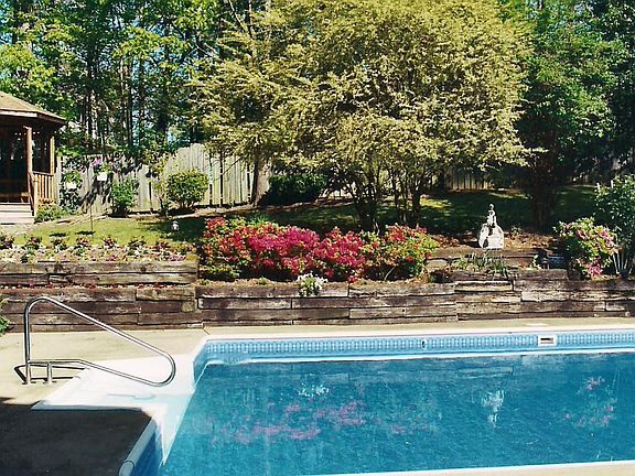 3rd image of 3420 Dogwood Trl NW