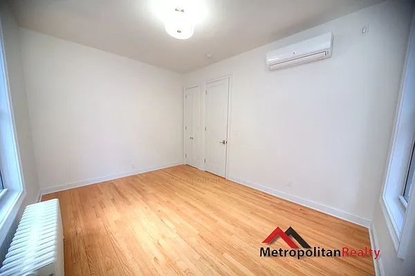 Rented by Metropolitan Realty | media 11