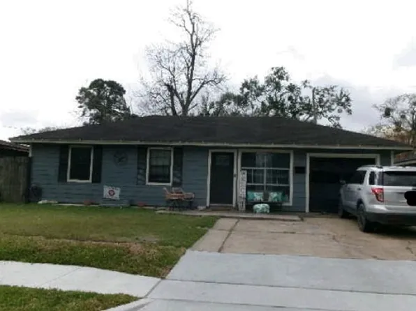 217 W 4th St, Deer Park, TX 77536