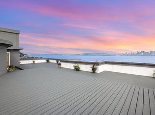 1709 Harbor Ave SW #500, Seattle, WA 98126