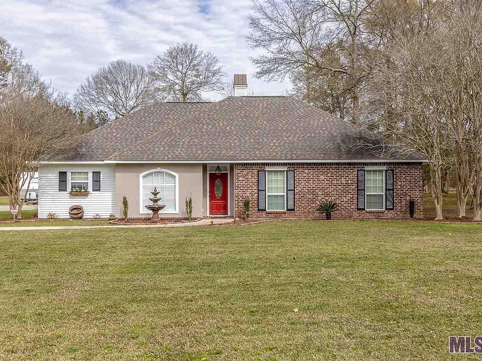 1st image of 8544 Beechwood Dr