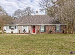 8544 Beechwood Dr, Denham Springs, LA 70706