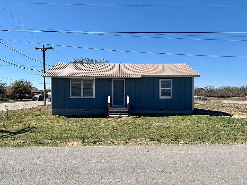1st image of 901 Labadie St