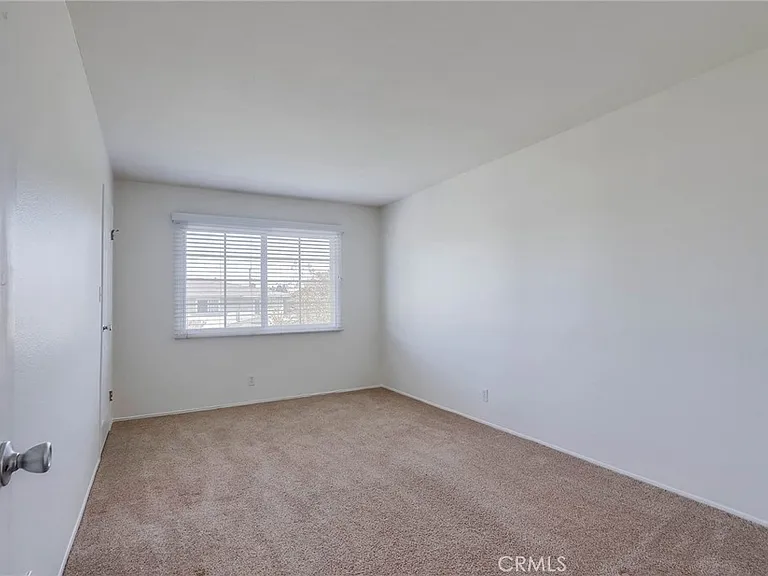1845 Anaheim Ave #16-C — Photo 25