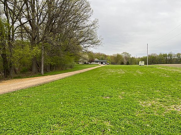 5th image of 16504 Whispering Meadows Dr