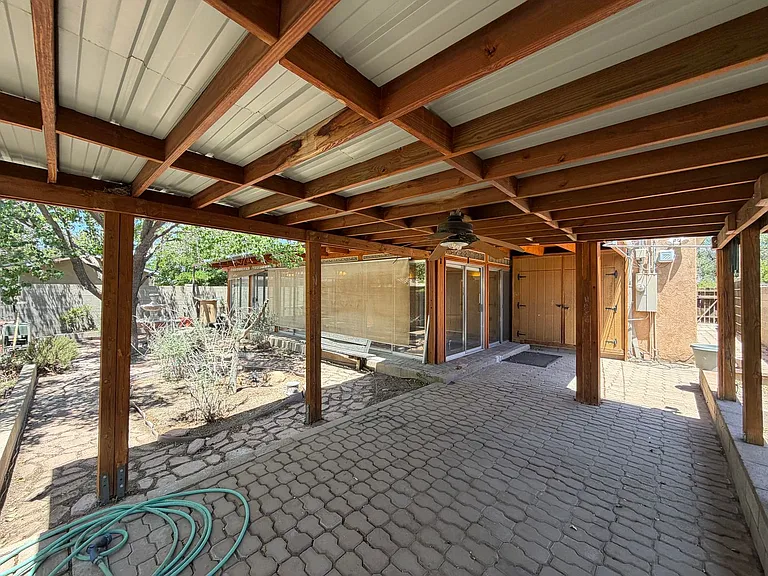 337 Glorieta St NE — Photo 39