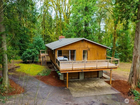 3500 NW 18th Street, Bremerton, WA 98312