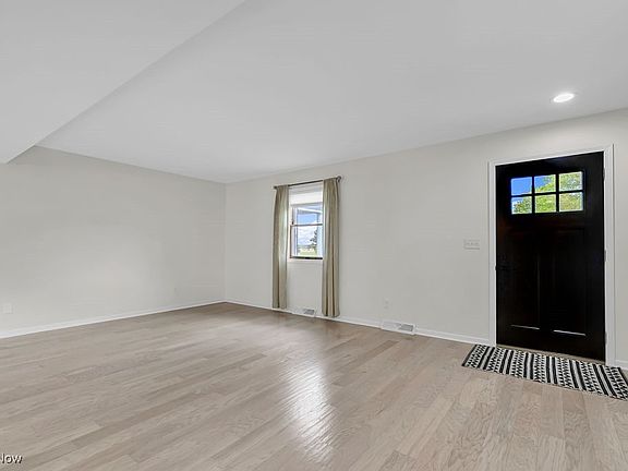 4th image of 2753 Country Meadows Dr #A