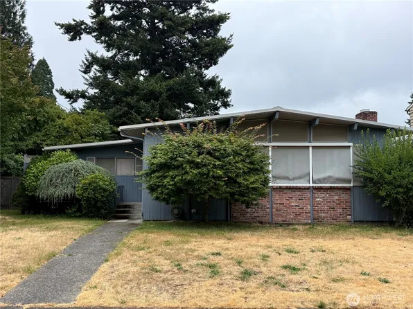6024 33rd Avenue NE, Seattle, WA 98115