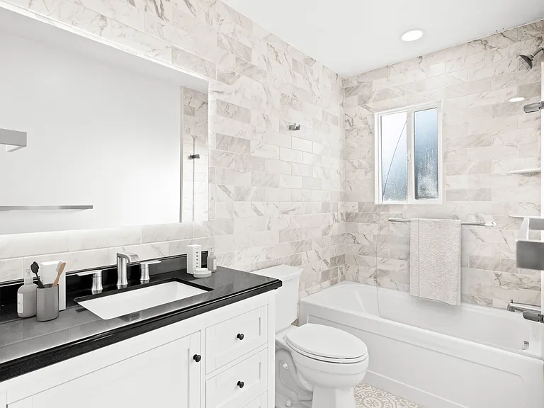 26 W Girard Ave — Photo 5