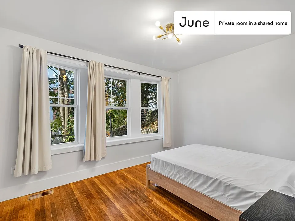 10 Walnut Park #D
