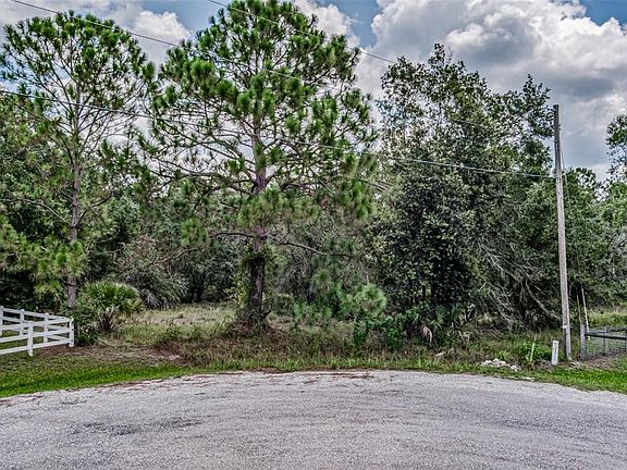 3rd image of 401 INDIAN MEADOW COURT LOT 10