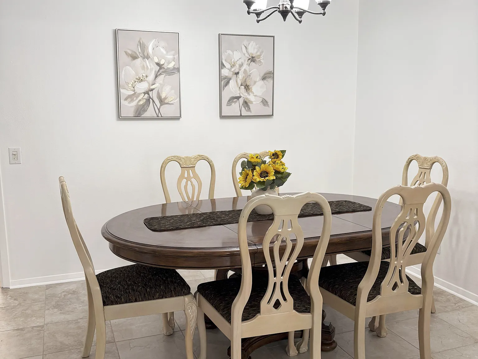 2 bed, 1370 sqft, $1,700 — Photo 4