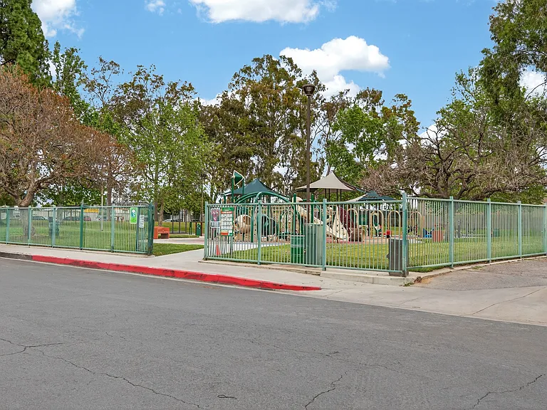 8601 International Ave #119 — Photo 40
