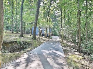 5966 Hilltop Dr, Douglasville, GA 30135