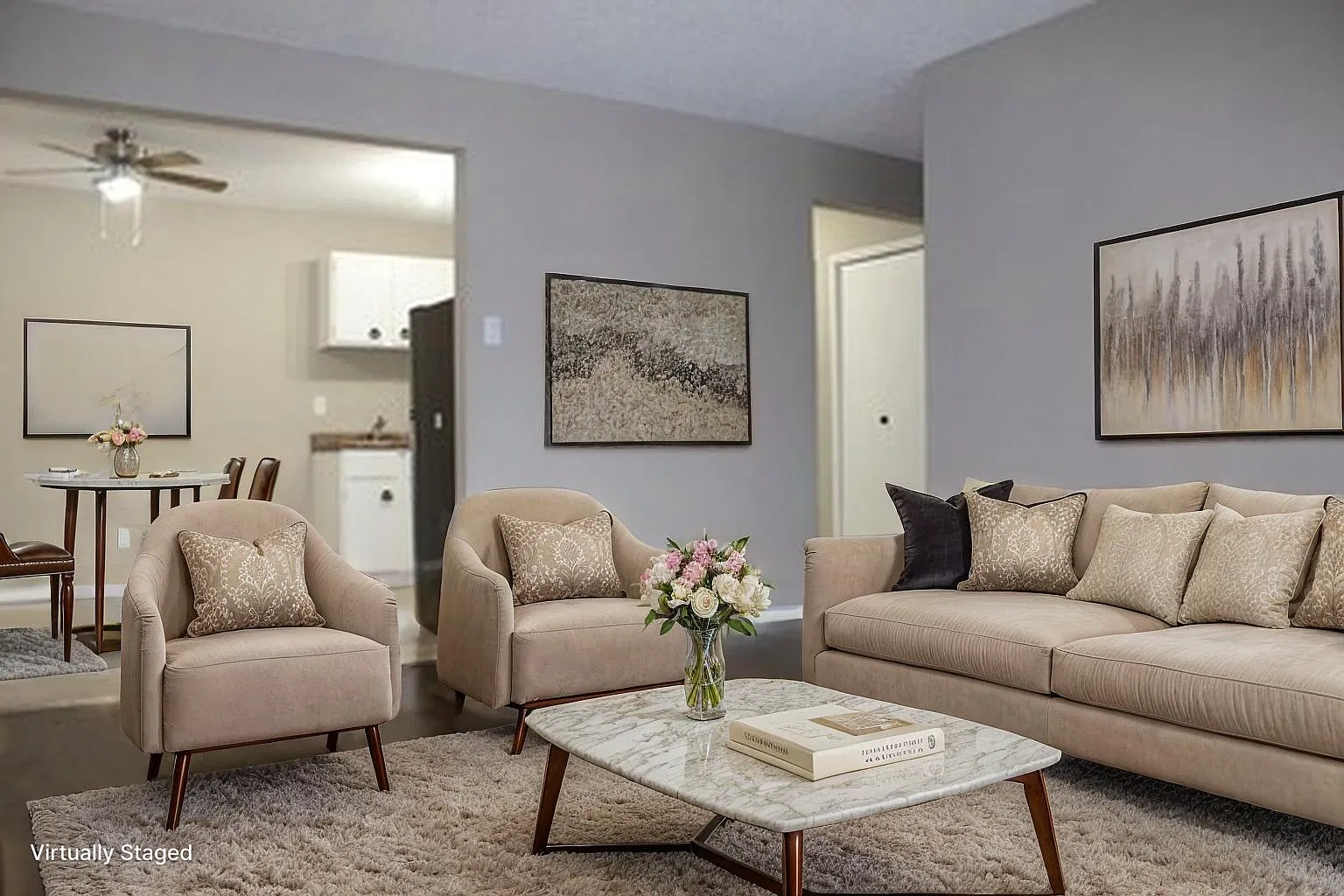 Cardona Place Apartments — Photo 3
