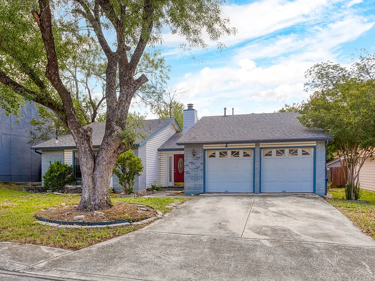 7254 Flaming Forest St — Photo 8