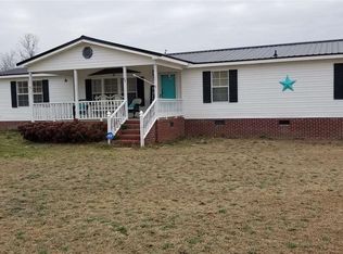 85 Todd Farm Rd, Lumberton, NC 28358