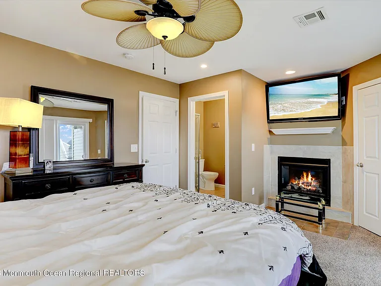 120A Randall Ave #A — Photo 23