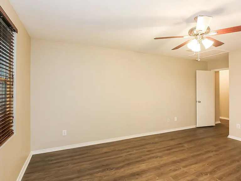 3032 Picket Fence Dr — Photo 15