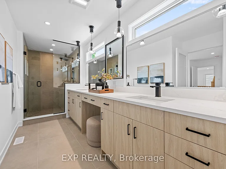 495 Duvernay Dr — Photo 24