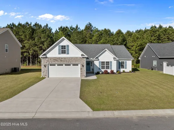 7000 Sagebrush Drive, Greenville, NC 27858