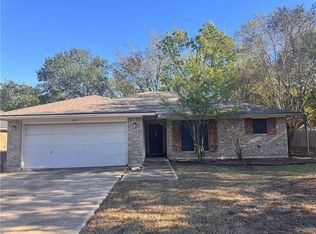 1204 Bayou Woods Dr, College Station, TX 77840