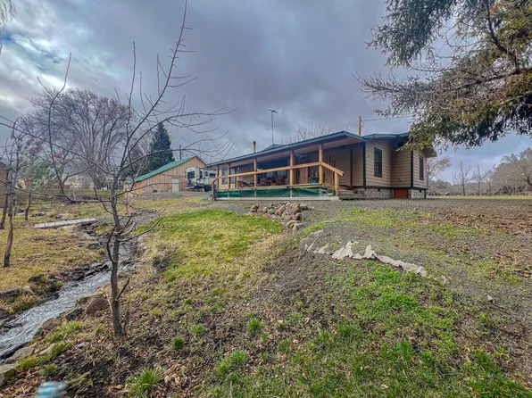 345 W 2nd St, Long Creek, OR 97856