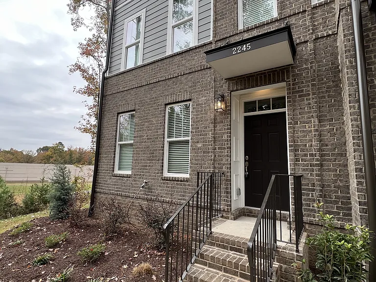 2245 Noble Townes Way — Photo 25
