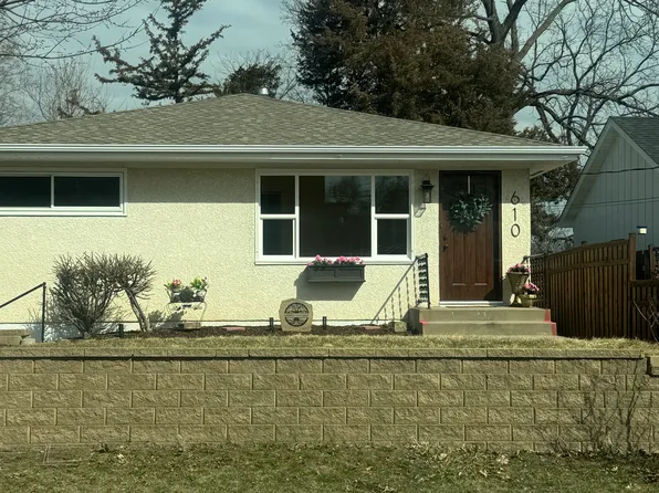610 Linden St W, Stillwater, MN 55082