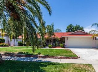 2434 Grove Ave, Corona, CA 92882