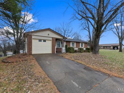 222 Oaklane Dr, Cape Girardeau, MO, 63701
