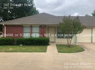 140 Stewart Bend Ct, Azle, TX 76020